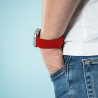 imoshion Silikonband für das Fitbit Versa 4 / 3 / Sense (2) - Rot