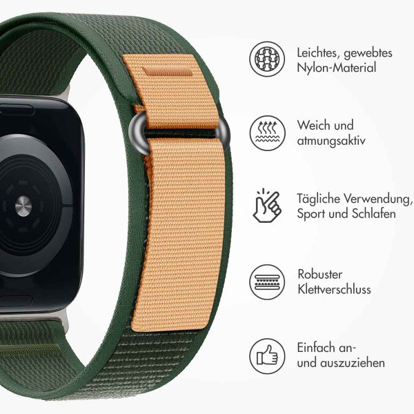 imoshion Nylon Trail Armband für das  Apple Watch Series 1 t/m 9 / SE (38/40/41 mm) | Series 10 / 11 (42 mm) - Legergroen