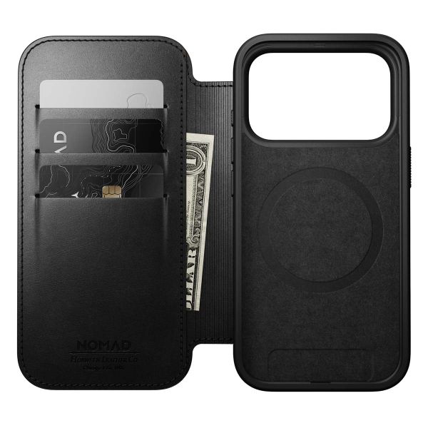 Nomad Modern Horween Leather Folio Bookcase mit MagSafe Apple iPhone 17 Pro - Schwarz
