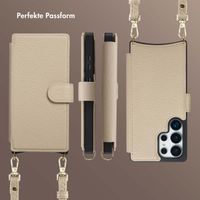 Selencia Riva Bookcase mit MagSafe und Handgelenkband Samsung Galaxy S25 Ultra - Beige