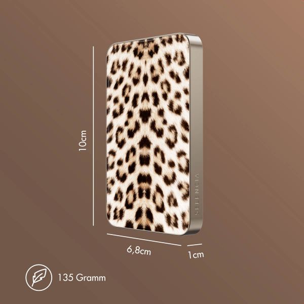 Selencia Vivid Powerbank 5.000 mAh - MagSafe und Qi2 - Desert Gold / Leopard