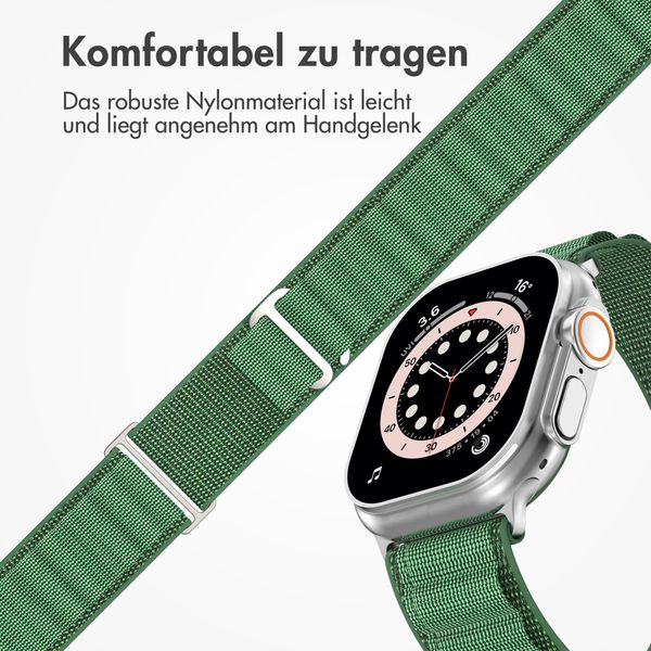 Accezz Nylon Alpine Armband für Apple Watch | 44/45/46/49 mm - Olive Green