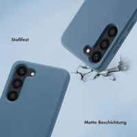 Selencia Back Cover mit Luxuriöser Handschlaufe Samsung Galaxy S23 - Blau