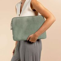 Selencia Cord Laptop Hülle 15-16 Zoll - Laptop Sleeve - Pistache Cream