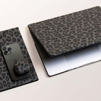 Selencia Sabi Laptop Cover Leopardenmuster Apple MacBook Air 13 Zoll (2018-2020) - Midnight Black