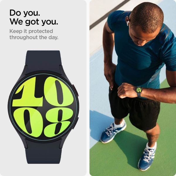 Spigen EZ FIT Glas.tR Displayschutzfolie mit Applikator für Samsung Galaxy Watch 7 - 44 mm - Transparent