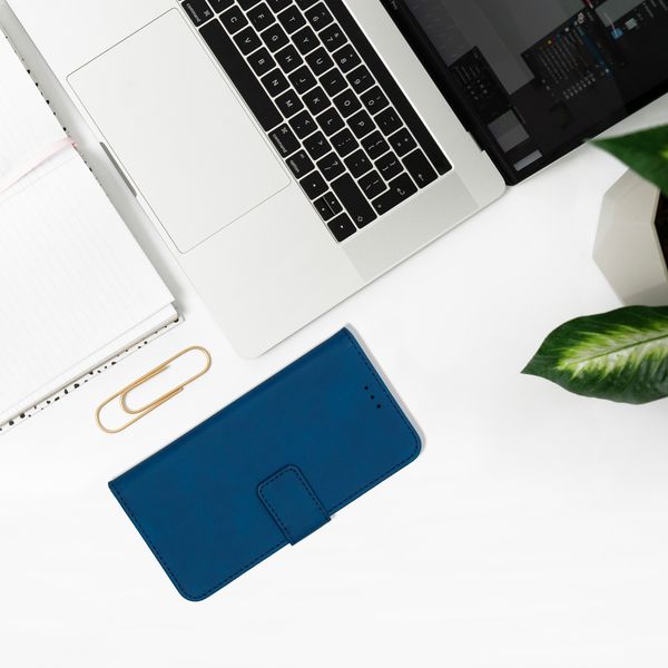 imoshion Entfernbare 2-1 Luxus Klapphülle Apple iPhone 12 (Pro) - Blau