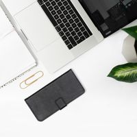 imoshion Luxuriöse Klapphülle Schwarz für Samsung Galaxy A01