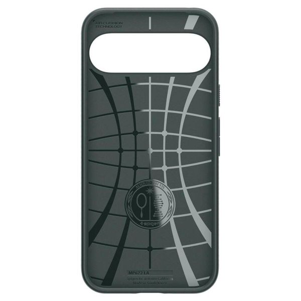 Spigen Liquid Air™ Backcover Google Pixel 9 / 9 Pro - Abyss Green
