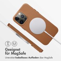 Accezz MagSafe Leather Backcover für das iPhone 14 Pro Max - Sienna Brown