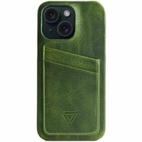 Wachikopa Full Wrap C.C. Back Cover mit 2 Kartenhaltern für das iPhone 15 - Forest Green