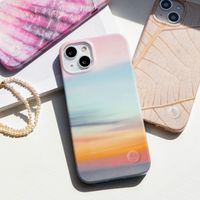 Selencia Aurora Fashion Back Case für das iPhone 15 Plus - Strapazierfähige Hülle - 100% recycelt - Sky Sunset Multicolor