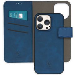 imoshion Entfernbare 2-1 Luxus Klapphülle für das iPhone 15 Pro Max - Blau