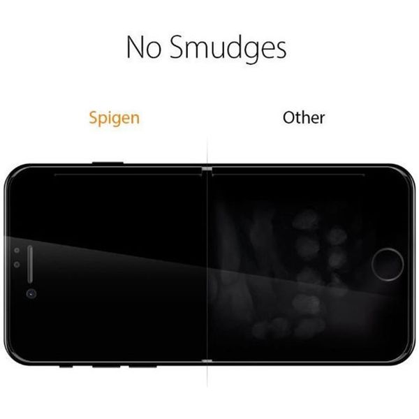 Spigen GLAStR Tempered Displayschutzfolie iPhone SE (2022 / 2020) / 8 / 7