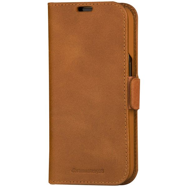 dbramante1928 Copenhagen Klapphülle Apple iPhone 15 - Braun