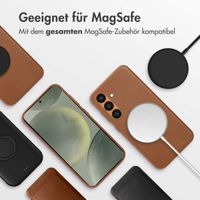 Accezz MagSafe Leather Backcover für das Samsung Galaxy S24 - Sienna Brown