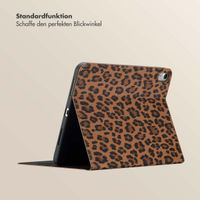 Selencia Sabi Klapphülle mit Leopardenmuster Apple iPad 11 (2025) 11 Zoll A16 / iPad 10 (2022) 10.9 Zoll - Mocha Brown