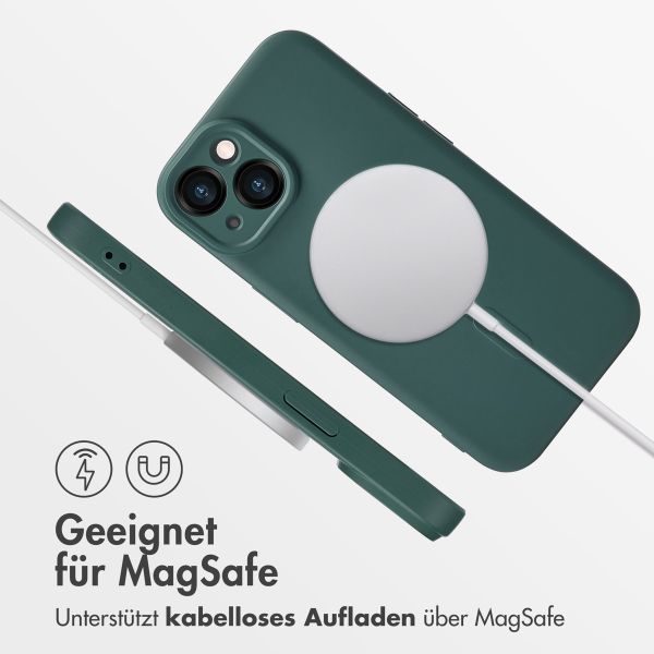 imoshion Color Back Cover mit MagSafe Apple iPhone 15 - Dunkelgrün
