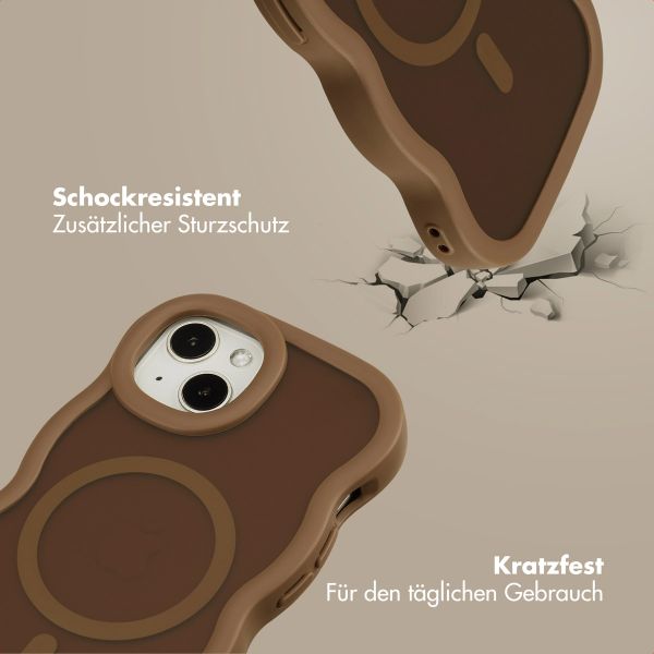 Selencia Wavy Backcover mit MagSafe Apple iPhone 14 / 13 - Mocha Brown