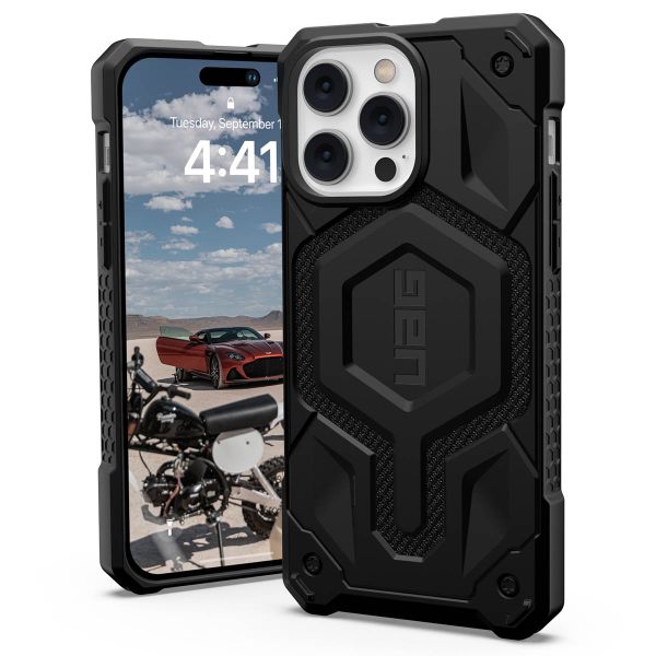 UAG Monarch Backcover MagSafe für das iPhone 14 Pro Max - Kevlar Black