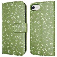 imoshion ﻿Design Klapphülle für das iPhone SE (2022 / 2020) / 8 / 7 / 6(s) - Green Flowers