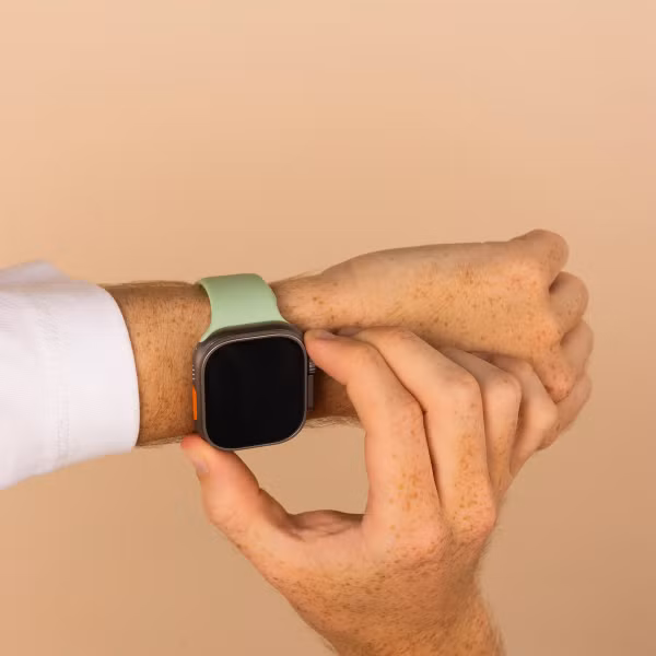 imoshion Silikon-Armband⁺ für  Apple Watch Series 1 t/m 11 / SE / Ultra (44/45/46/49 mm) - Größe M/L - Pistachio