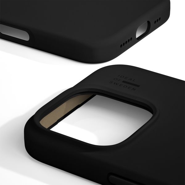 iDeal of Sweden Silikon Case für das iPhone 16 Pro - Black