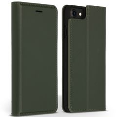 Accezz Premium Leather Slim Klapphülle Apple iPhone SE (2022 / 2020) / 8 / 7 / 6(s) - Grün