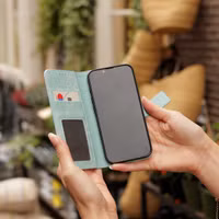 imoshion Design Klapphülle Apple iPhone 16 - Botanica