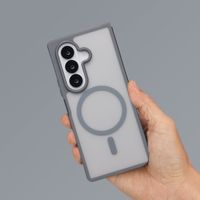 imoshion Color Guard Back Cover mit MagSafe Samsung Galaxy Fold 7 - Grau