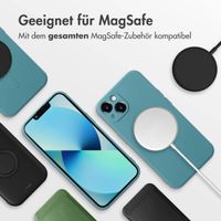 imoshion Color Back Cover mit MagSafe Apple iPhone 13 Mini - Smoke Green