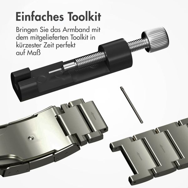Accezz Mattes Titanstahlarmband für das  Apple Watch Series 1 t/m 11 / SE / Ultra (44/45/46/49 mm) - Titanium