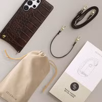 Selencia Nova Croco HandyHülle mit Kordel und Kartenhalter Samsung Galaxy S25 Ultra - Choco Brown