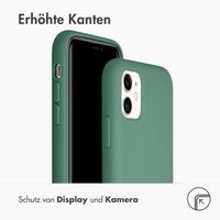 Accezz Liquid Silikoncase Dunkelgrün für das iPhone 11