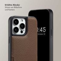 Selencia Nova HandyHülle mit Kordel und Kartenhalter Apple iPhone 15 Pro Max - Mocha Brown