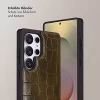 Selencia Nova Croco HandyHülle mit Kordel und Kartenhalter Samsung Galaxy S25 Ultra - Dark Olive