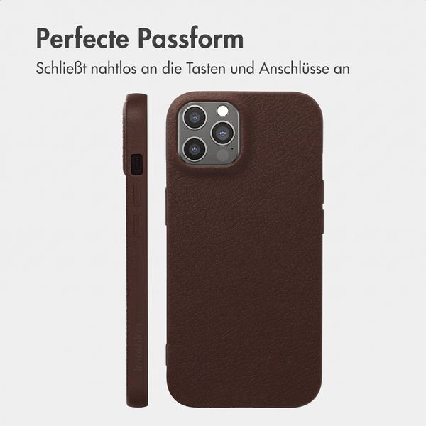 imoshion Texture Backcover iPhone 12 / 12 Pro - Dunkelbraun