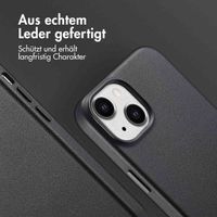 Accezz MagSafe Leather Backcover für das iPhone 14 - Onyx Black