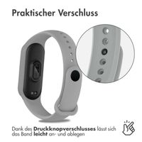 imoshion Silikonarmband für das Xiaomi Mi Band 5 / 6 - Grau