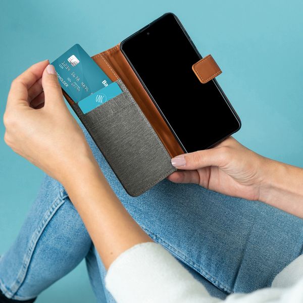 imoshion Luxuriöse Canvas-Klapphülle Samsung Galaxy A72 - Grau