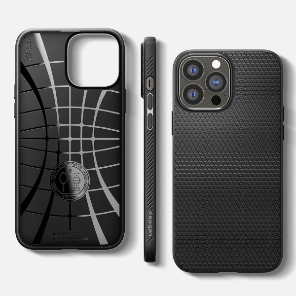 Spigen Liquid Air™ Case für das iPhone 13 Pro Max - Schwarz