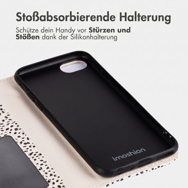 imoshion Design Klapphülle Apple iPhone SE (2022 / 2020) / 8 / 7 / 6(s) - Desert Dots