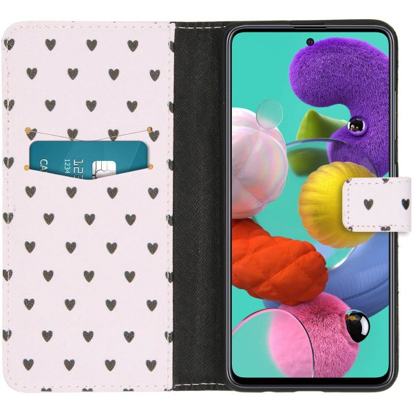 imoshion Design TPU Klapphülle Samsung Galaxy A51 - Hearts Allover White