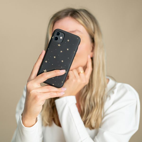 imoshion Design Hülle für das Apple iPhone 5 / 5s / SE - Sterne / Schwarz