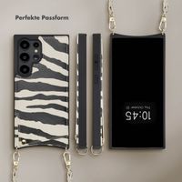 Selencia Nova HandyHülle mit Kordel und Kartenhalter Samsung Galaxy S24 Ultra - Zazzy Zebra