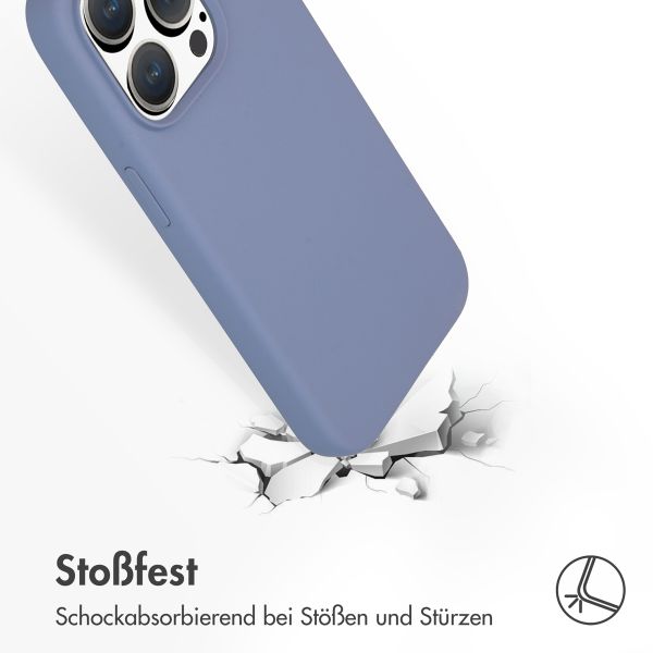 Accezz Liquid Silikoncase für das iPhone 15 Pro - Lavender Grey