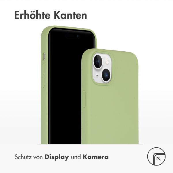 Accezz Liquid Silikoncase für das iPhone 15 Plus - Grün