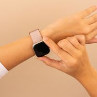 imoshion Nylon-Armband⁺ für die Apple Watch Series 1 bis 9 / SE (38/40/41 mm) | Series 10 (42 mm) - Light Pink