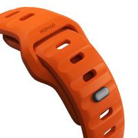 Nomad Sport Armband FKM für das  Apple Watch Series 1 t/m 9 / SE (38/40/41 mm) | Series 10 / 11 (42 mm) - Ultra Orange