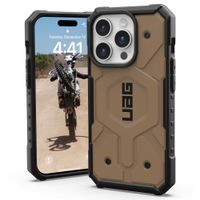 UAG Pathfinder Case MagSafe für das iPhone 15 Pro - Dark Earth